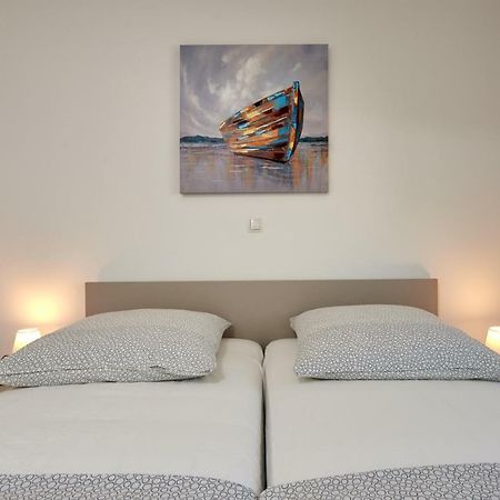 City Apartment Magdalena Trogir Bagian luar foto