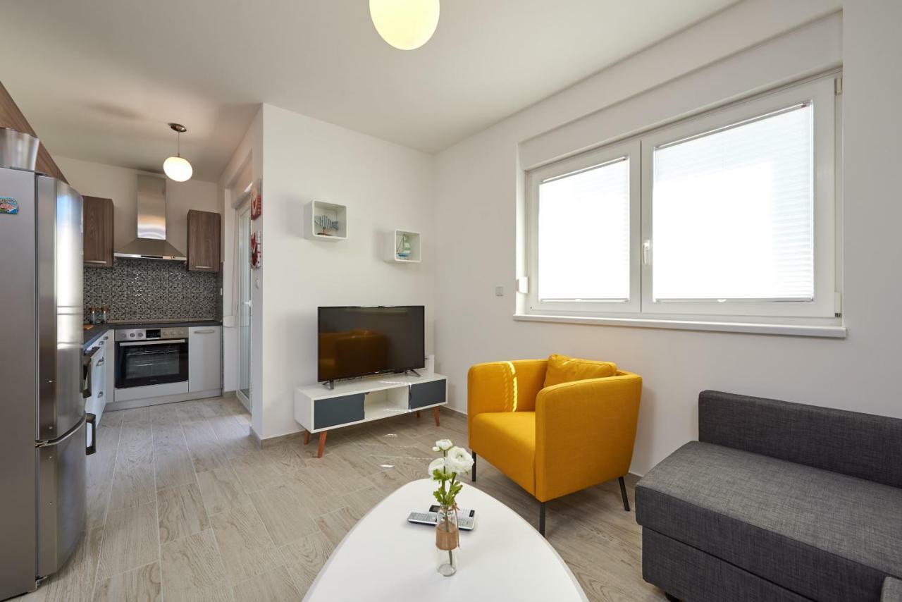 City Apartment Magdalena Trogir Bagian luar foto